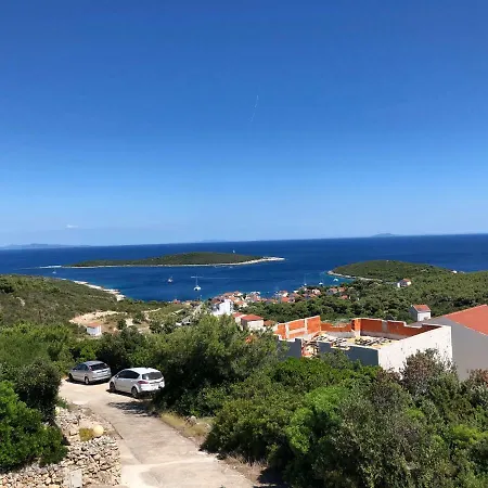 Apartament Issa