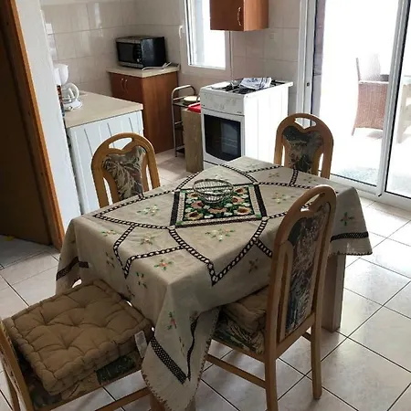 Issa Apartament